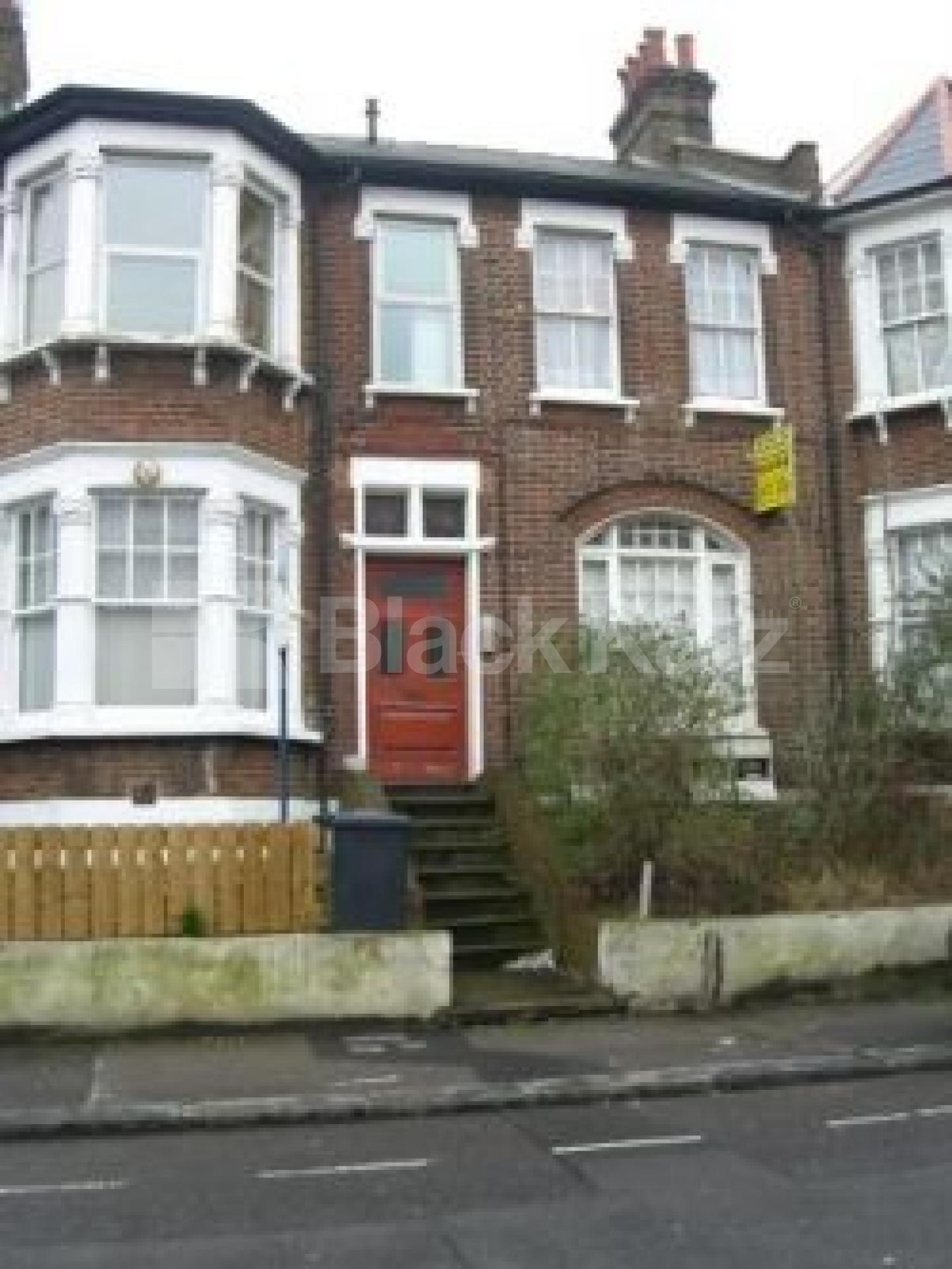 			NEW ON THE MARKET!, 1 Bedroom, 1 bath, 1 reception Flat			 Wightman road, HARINGEY N8 N8